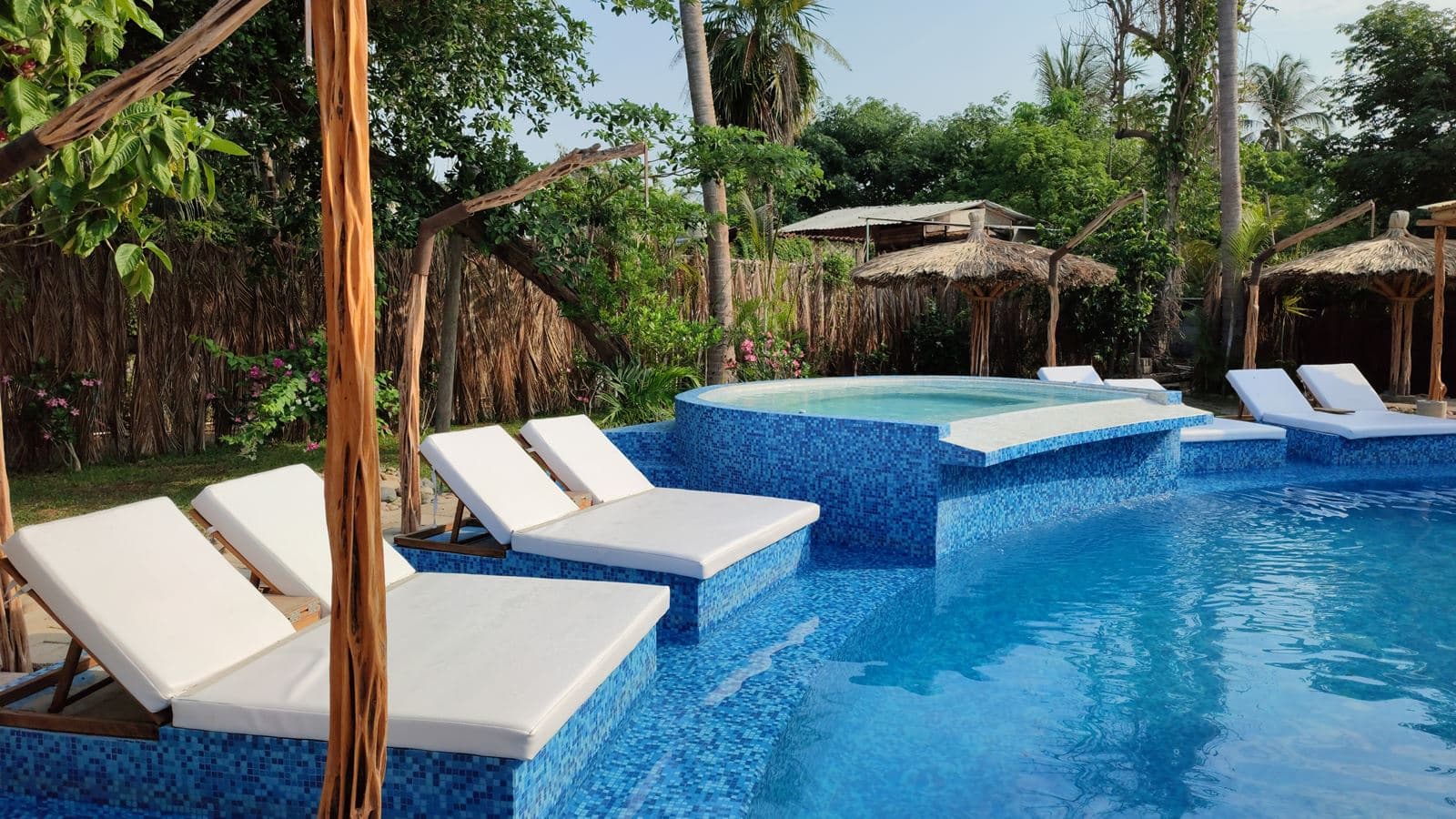 pools-pools