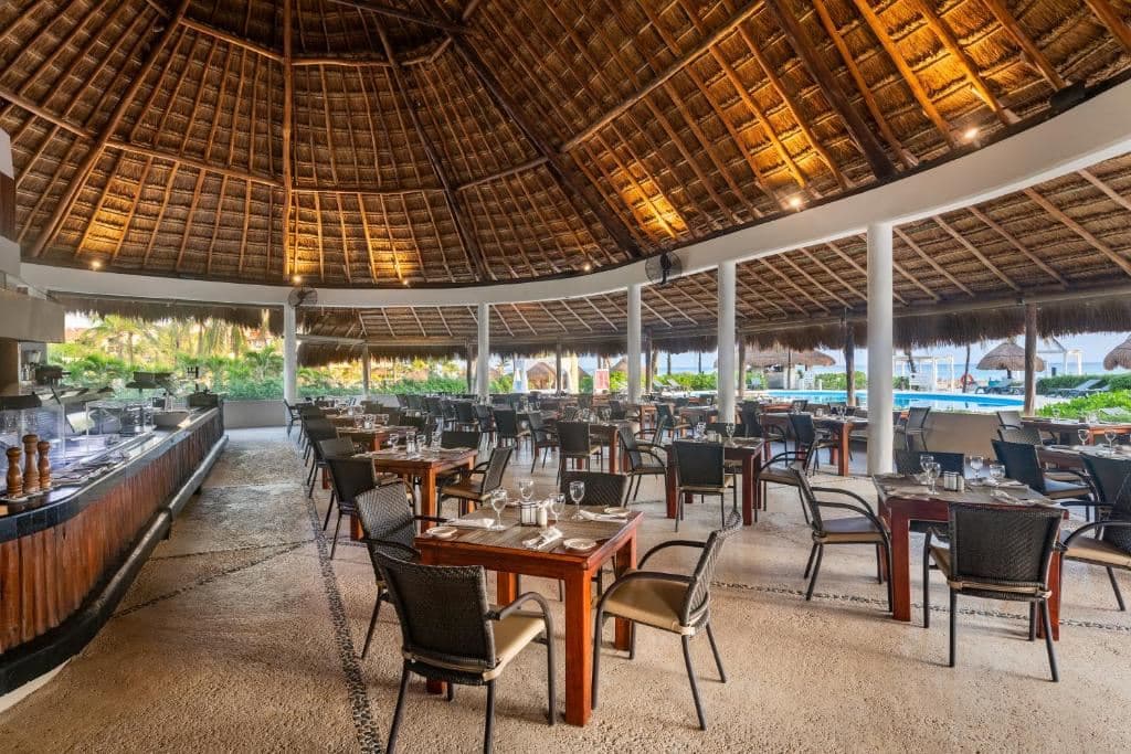 restaurants-la-brisa-restaurant