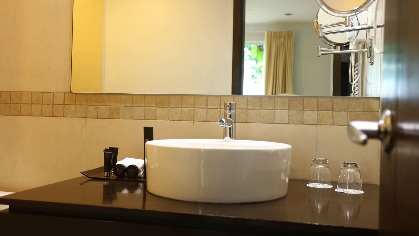 rooms-junior-suite