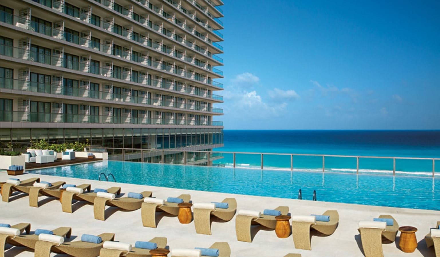 pools-outdoor-pool