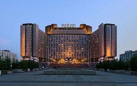 КОСМОС САНКТ-ПЕТЕРБУРГ ПРИБАЛТИЙСКАЯ