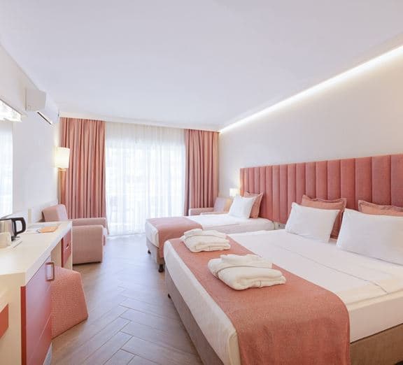 STANDARD ROOM POOL VIEW Номера