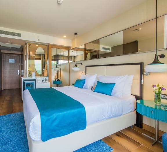 DELUXE ROOM SIDE SEA VIEW Номера