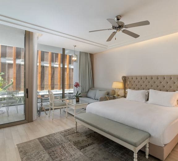PREMIUM QUEEN ROOM Номера