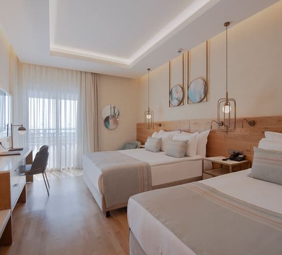 SUPERIOR ROOM SIDE SEA Номера