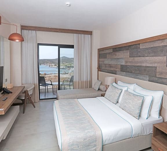SUPERIOR SIDESEAVIEW ROOM Номера
