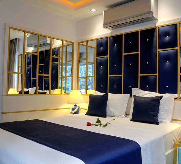 DELUXE LAND VIEW ROOM Номера