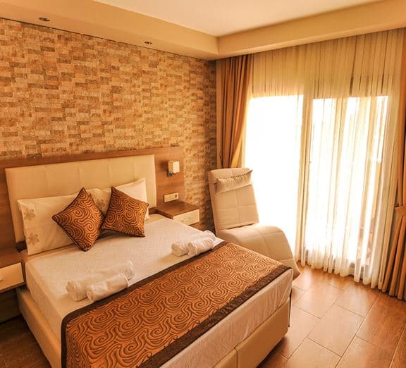 DELUXE ROOM Номера