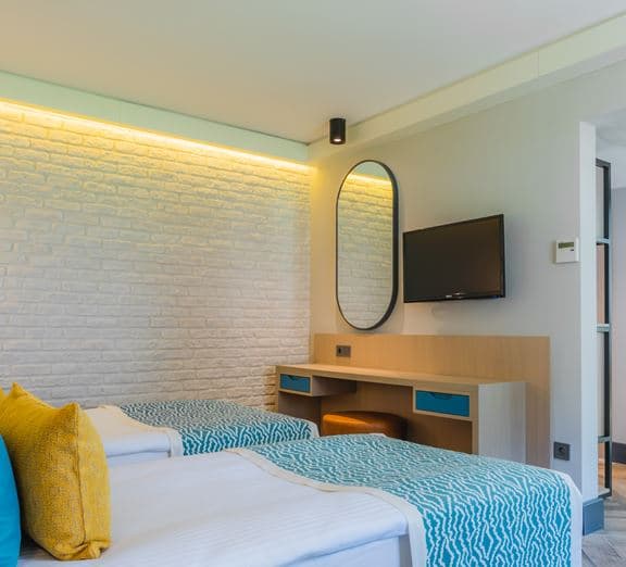 MIDDLE YARD STANDART ROOM Номера