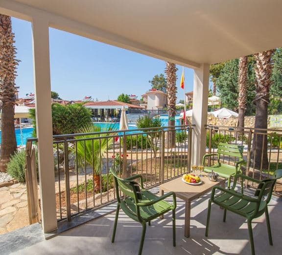 SUPERIOR ROOM WITH TERRACE GARDEN Номера