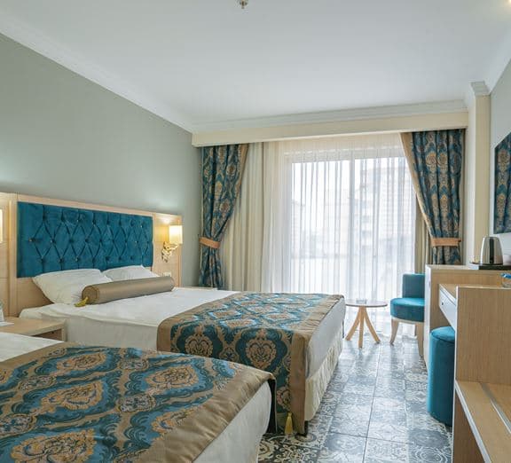 STANDARD ROOM WITH BALCONY Номера