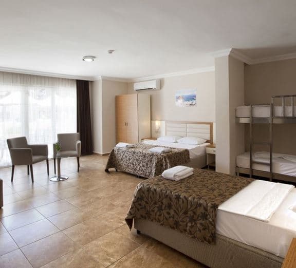 LARGE ROOM Номера