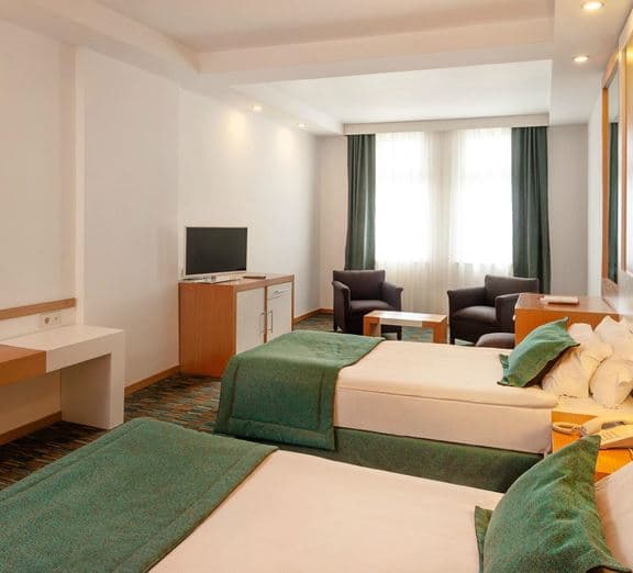 Main Building Seaview Room Номера