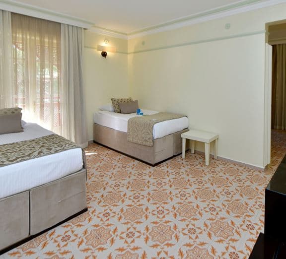 Standard Family Room Номера