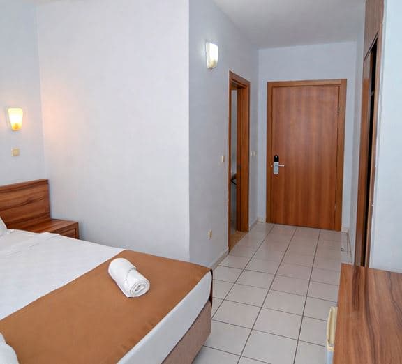 ECO ROOM Номера
