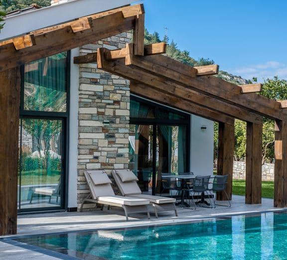 SUPERIOR POOL VILLA Номера