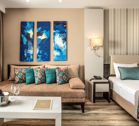 MAIN BUILDING DELUXE ROOM SEA VIEW Номера