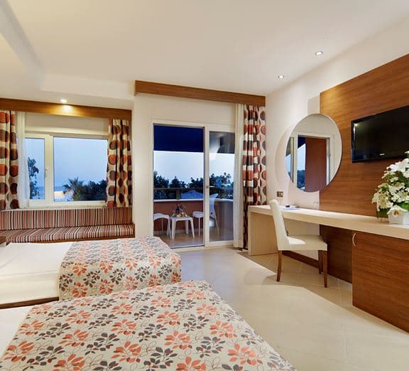 Superior Room Номера