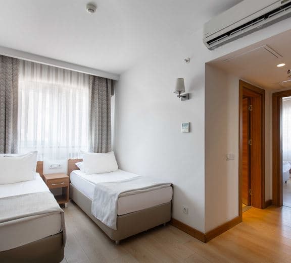 FAMILY DELUXE ROOM Номера