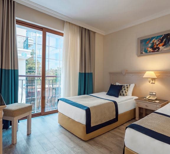 HOTEL STANDARD ROOM WITHOUT BALCONY Номера