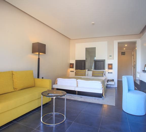 SUPERIOR ROOM LAND VIEW Номера