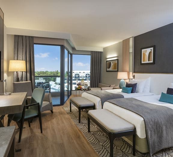 Deluxe Room Land View Номера