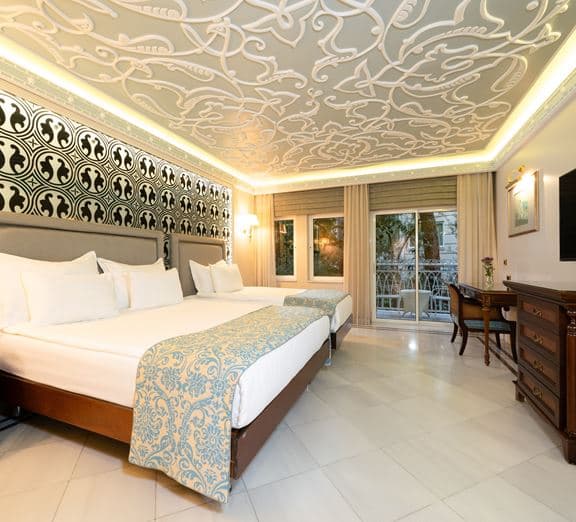 DELUXE ROOM Номера