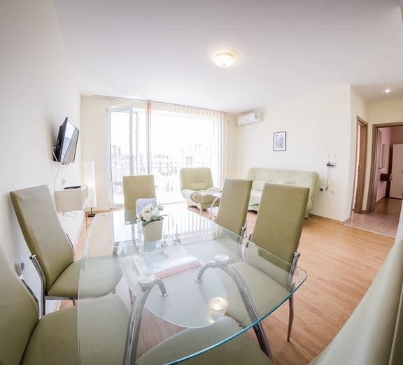 2 Bedroom Standard Apartment (Balcony or Terrace) Номера