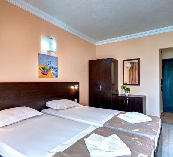 DOUBLE ROOM Номера