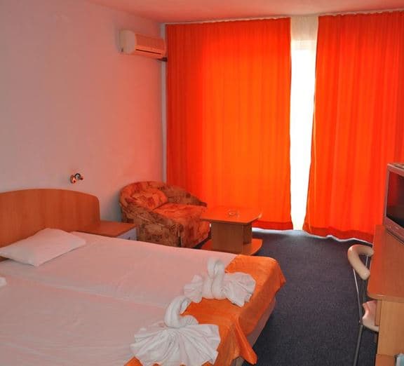 Twin Standard Room (Balcony or Terrace) Номера