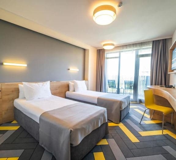 Twin Standard Room (Balcony) Номера