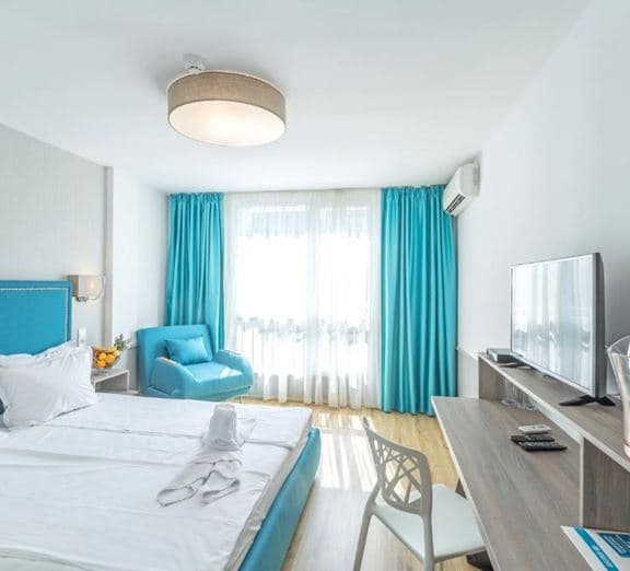 DOUBLE WITHOUT BALCONY Номера