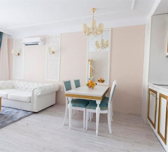 1 Bedroom Deluxe Apartment (Balcony) Номера