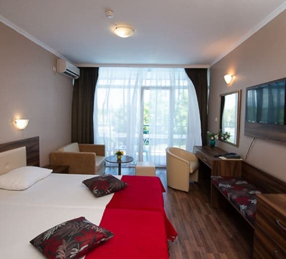 Twin Standard Room (Balcony) Номера