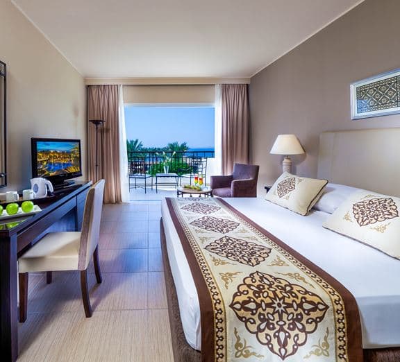 SUPERIOR ROOM SEA VIEW Номера