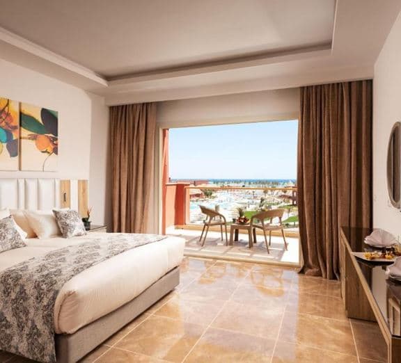 Standard Room Pool View Номера