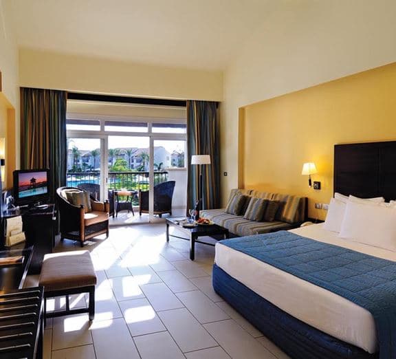 SUPERIOR GARDEN VIEW ROOM Номера