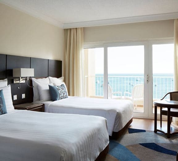 DELUXE ROOM SEA VIEW Номера