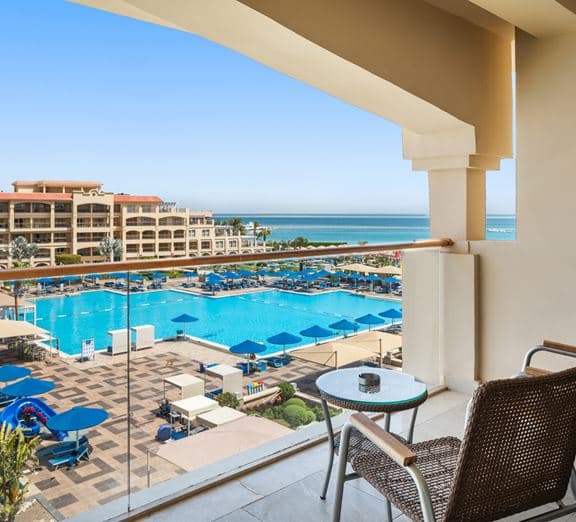 DELUXE ROOM SIDE SEA VIEW Номера
