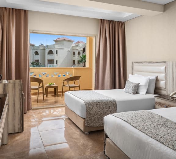 ROOM STANDARD POOL VIEW Номера