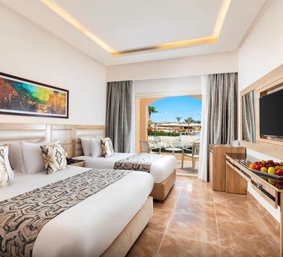 Suite Garden-Pool View Номера