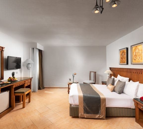 Room Standard Pool View Номера