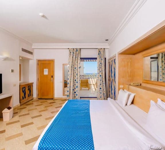 DELUXE ROOM Номера