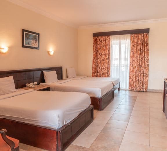 FAMILY TWO BEDROOMS CONNECTED Номера