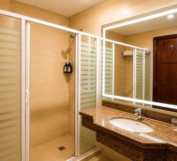 LAZY RIVER ROOM (+16) Номера