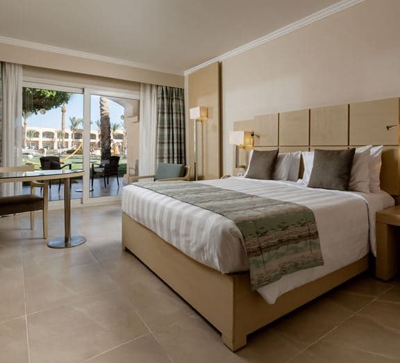 SUPERIOR ROOM Garden/Pool/Sea View Номера