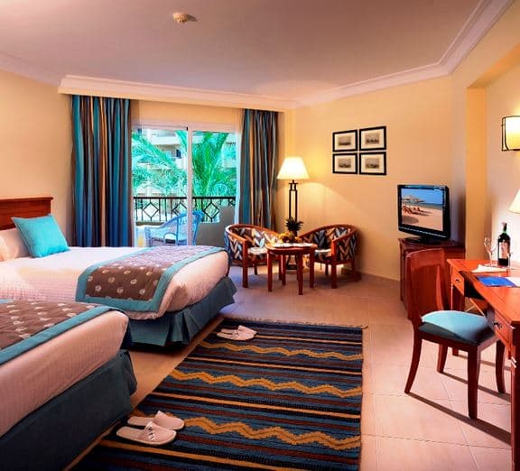 STANDARD ROOM POOL/SEA VIEW Номера