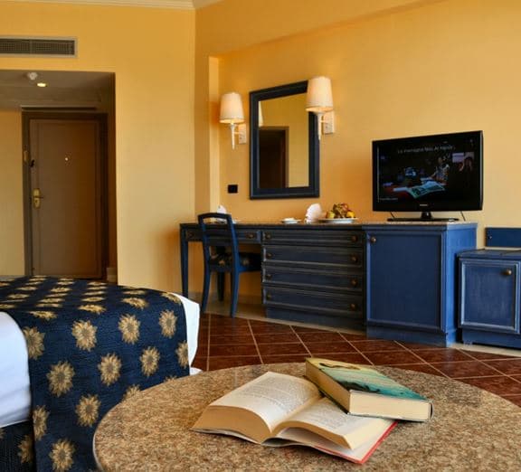 Standard Beach Front Номера