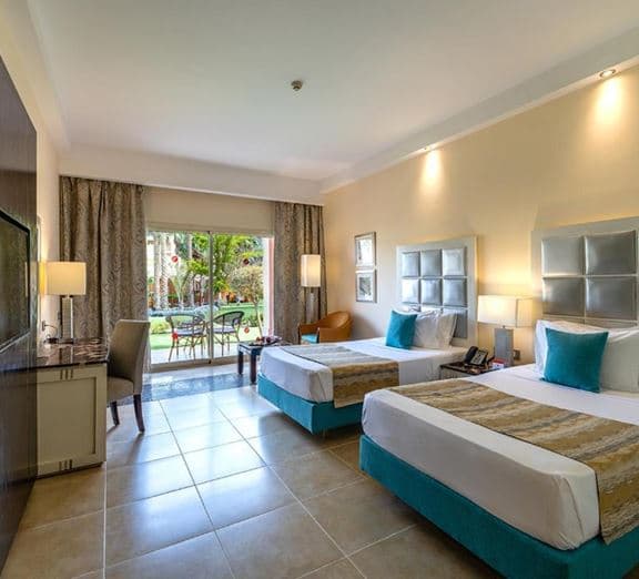 ROOM DELUXE GARDEN/POOL/SIDE SEA VIEW Номера