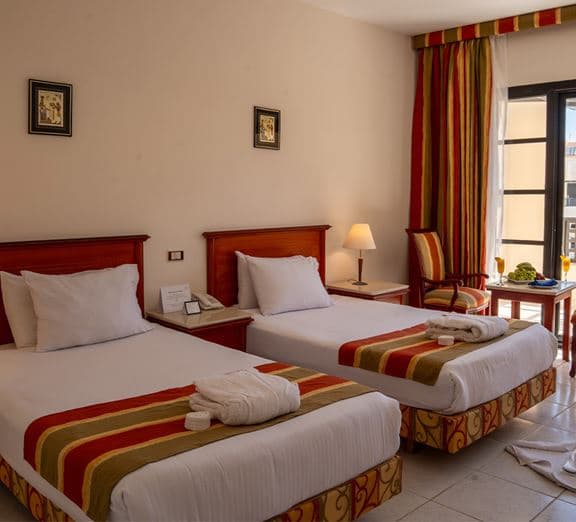 SUPERIOR ROOM GARDEN / POOL VIEW (renovated rooms, most of the rooms are with French widows) Номера